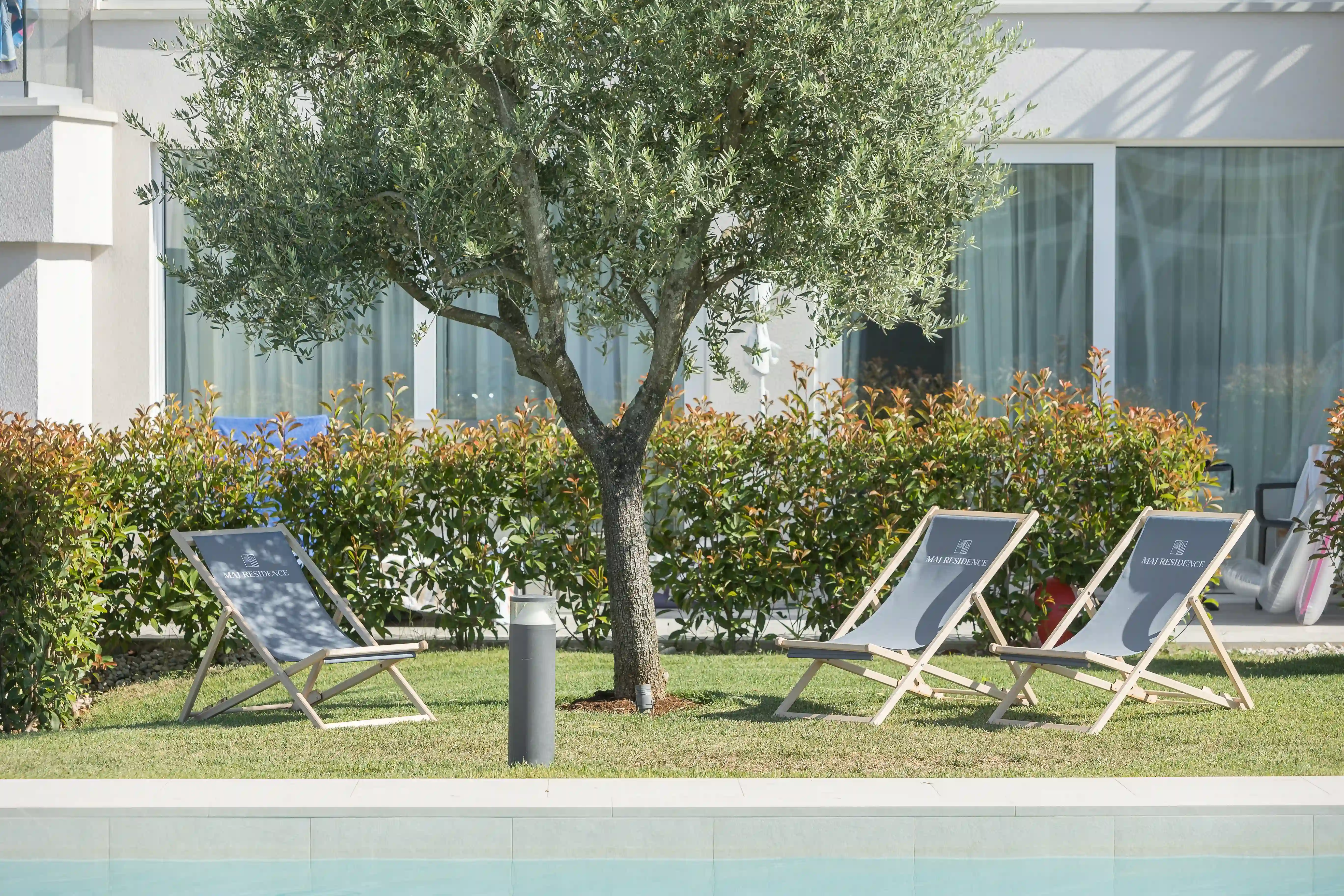 Outdoor garden seating